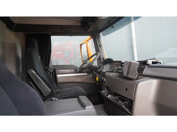 Camión grúa MAN TGS 35.440 8X4 2 SIDE TIPPER WITH HMF Z 1943 CRANE 415.000KM: foto 5