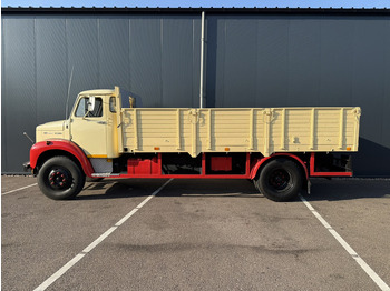 Camión caja abierta SCANIA L