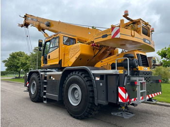 Autogrúa XCMG XCR70_E: foto 2