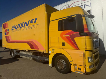 Camión caja cerrada MAN TGX 18.400