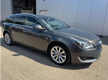 Coche OPEL