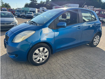 Hatchback TOYOTA