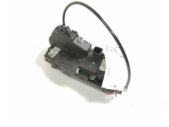 Puerta y piezas VOLVO