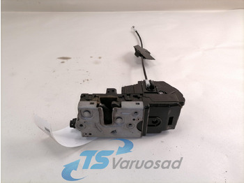 Puerta y piezas VOLVO