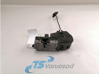 Puerta y piezas VOLVO