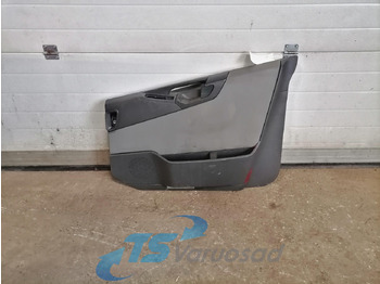 Puerta y piezas VOLVO