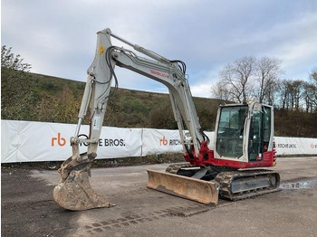 Excavadora de cadenas TAKEUCHI
