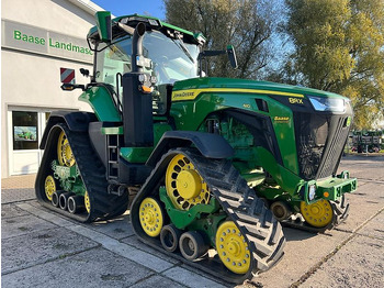Tractor JOHN DEERE