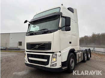 Camión VOLVO FH13