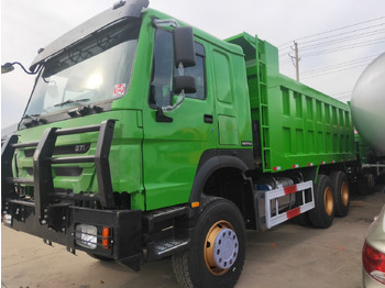 Camión volquete SINOTRUK HOWO