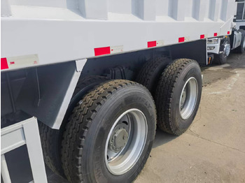 Camión volquete Sinotruk HOWO 6*4 Dump truck: foto 4