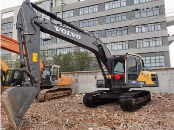 Excavadora de cadenas Volvo EC210: foto 4