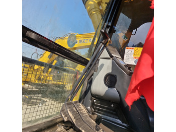 Excavadora de cadenas KOMATSU PC200-8: foto 5 Excavadora de cadenas KOMATSU PC200-8: foto 5