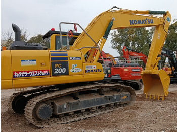 Excavadora de cadenas KOMATSU PC200-8