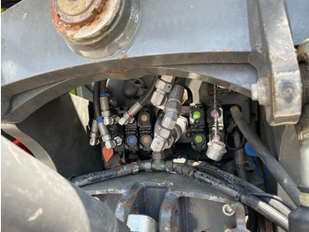 Tractor Claas Xerion 4000: foto 3 Tractor Claas Xerion 4000: foto 3