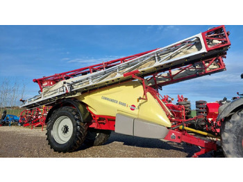 Pulverizador arrastrado HARDI