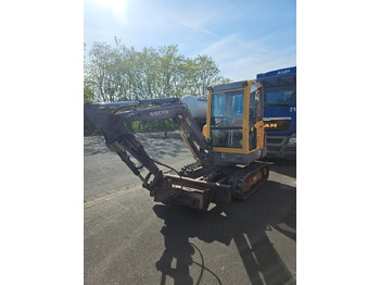 Miniexcavadora VOLVO