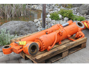 Cilindro hidráulico HITACHI