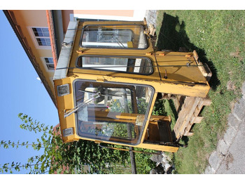Cabina LIEBHERR