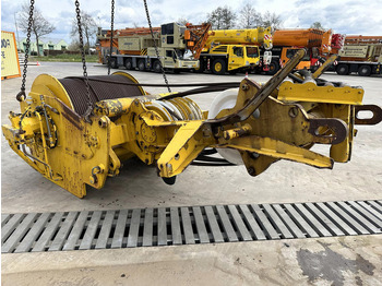 Grúa para camión LIEBHERR