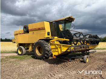 Cosechadora de granos NEW HOLLAND TX series