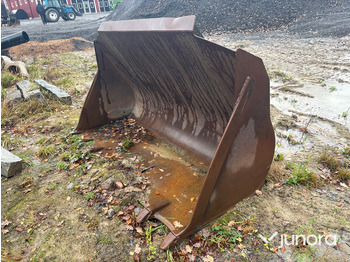 Cazo cargador VOLVO