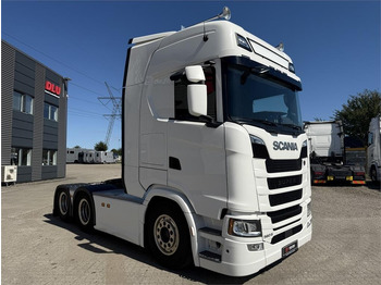 Cabeza tractora SCANIA S