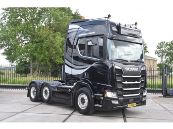 Cabeza tractora SCANIA R 520