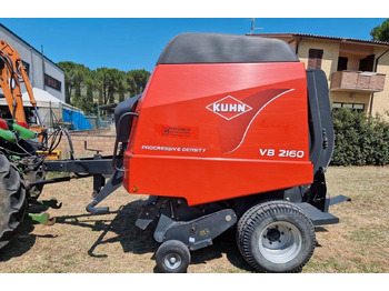 Rotoempacadora KUHN