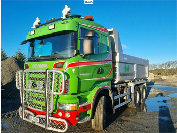 Camión volquete Scania R560 6x4 Dump truck with steel suspension and manu: foto 1