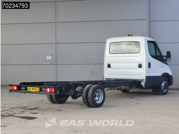 Furgoneta nuevo Iveco Daily 35C18 3.0L Automaat Dubbellucht 2025 model 410WB ACC Camera Airco Navi Chassis Cabine Fahrgestell Airco Cruise control: foto 5
