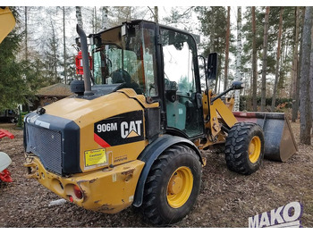 Cargadora de ruedas CATERPILLAR 906M