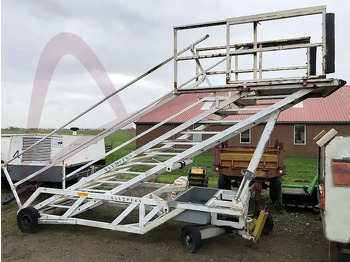 Escalera de pasajeros TCG