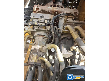 Grúa sobre orugas XCMG XGC16000 1250 ton 2020 used mobile crawler crane price: foto 4