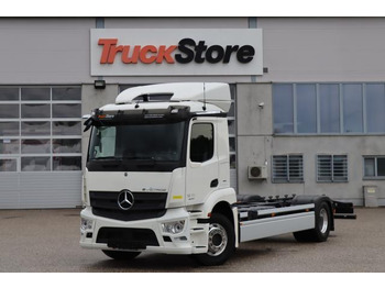 Camión chasis MERCEDES-BENZ Actros
