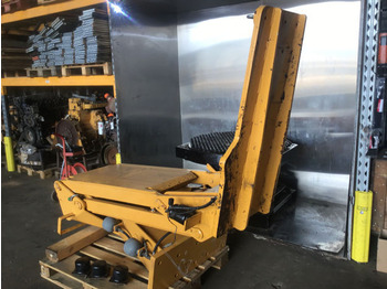 Cabina e interior LIEBHERR