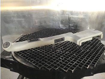 Parachoques LIEBHERR