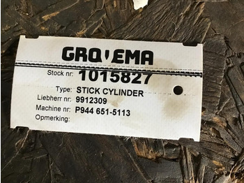 Cilindro hidráulico LIEBHERR