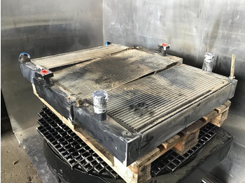 Radiador Liebherr Combined Radiator: foto 2 Radiador Liebherr Combined Radiator: foto 2