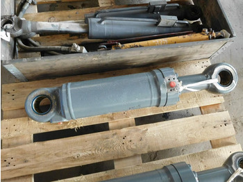 Cilindro hidráulico LIEBHERR