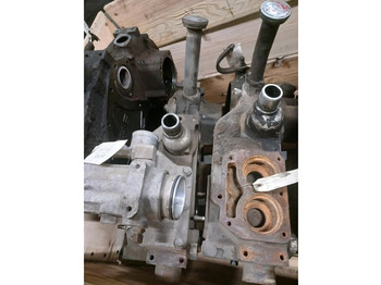 Motor y piezas LIEBHERR