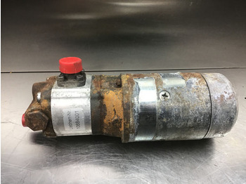 Bomba de dirección LIEBHERR