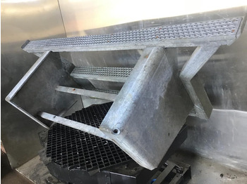 Cabina e interior LIEBHERR