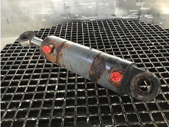 Cilindro hidráulico LIEBHERR