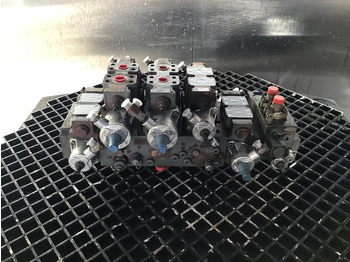 Hidráulica LIEBHERR