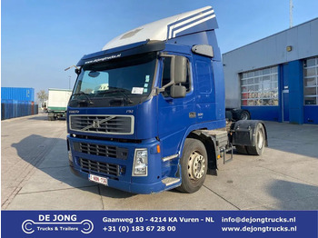 Cabeza tractora VOLVO FM 300