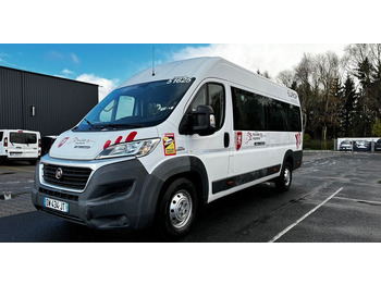 Minibús FIAT Ducato