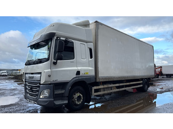 Camión caja cerrada DAF CF 260: foto 2