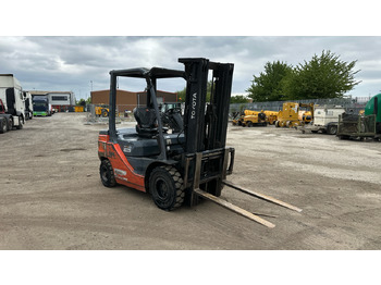 Carretilla elevadora diésel TOYOTA FDF 25