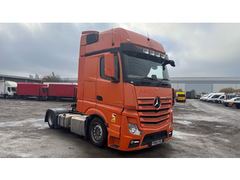 Cabeza tractora MERCEDES-BENZ Actros 1845